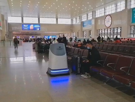 用了就上癮！坦力工業無人清掃機器人讓企業連加 12 臺