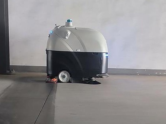 王楚欽孫穎莎晉級(jí)八強(qiáng),坦力無(wú)人駕駛洗掃車(chē)清潔秀 “新招”! 王楚欽孫穎莎晉級(jí)八強(qiáng),坦力無(wú)人駕駛洗掃車(chē)清潔秀 “新招”!