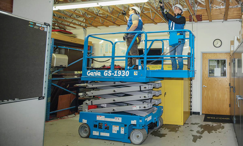 剪型高空作業平臺GS-1532&GS-1532 電動