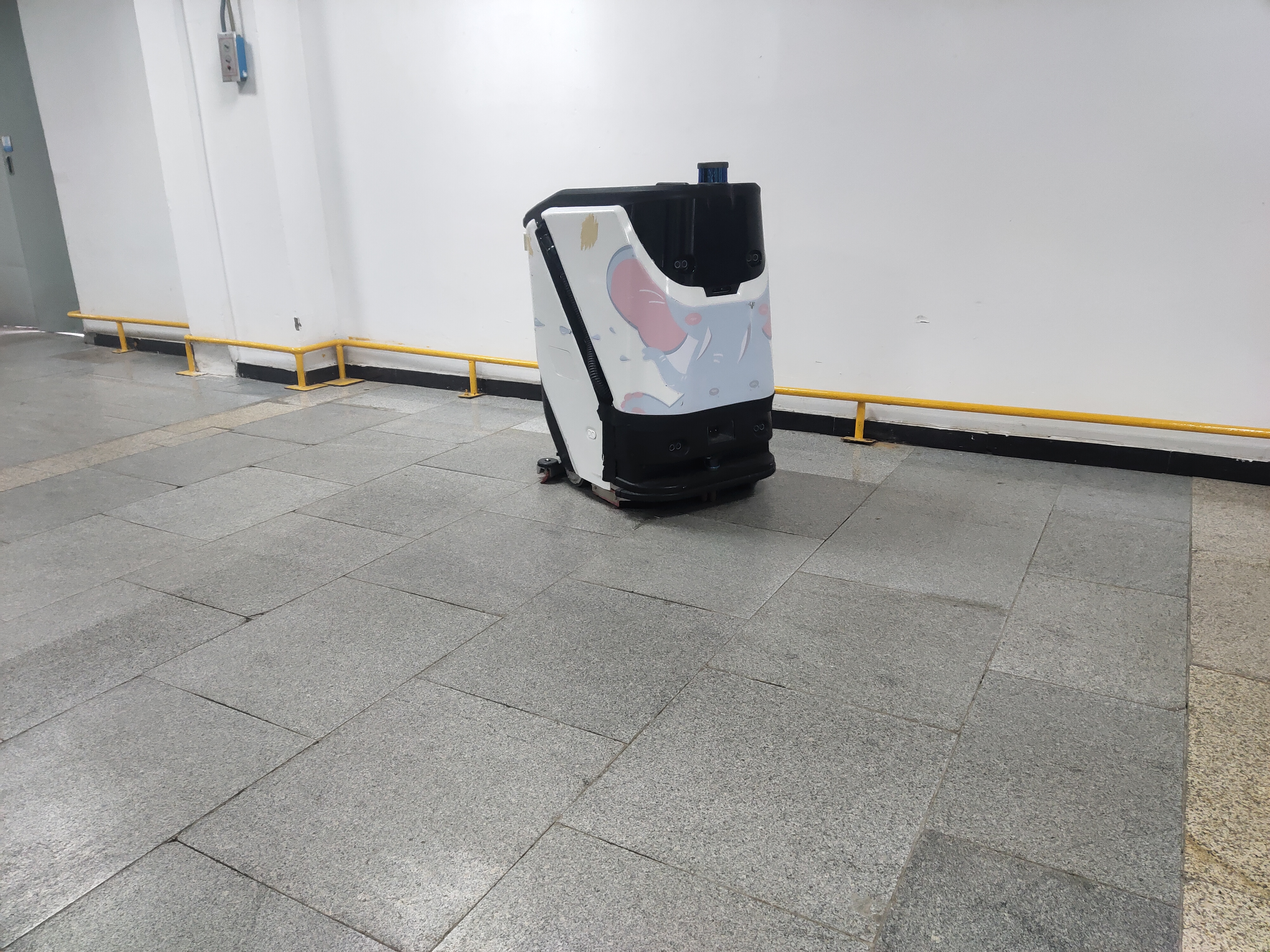 智能洗地機順時代之選，“停滯者” 的淘汰危機