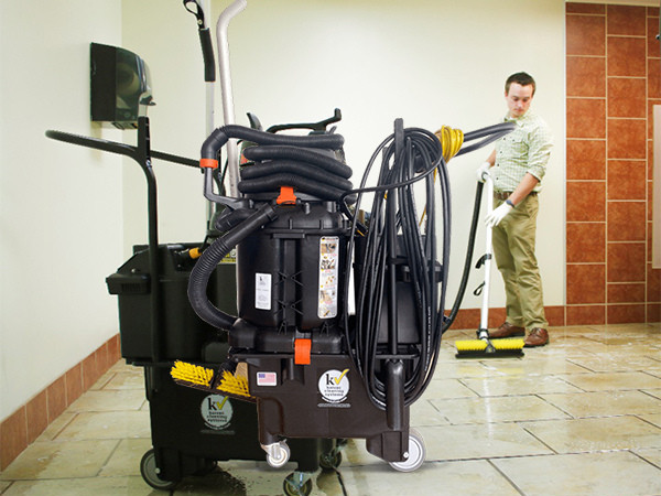 寫字樓公用衛生間臟亂異味大，廁寶來幫你！